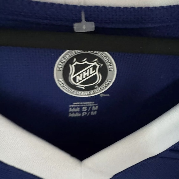 Toronto Maple Leafs Jersey CCM size Small/ Medium - Picture 2 of 4
